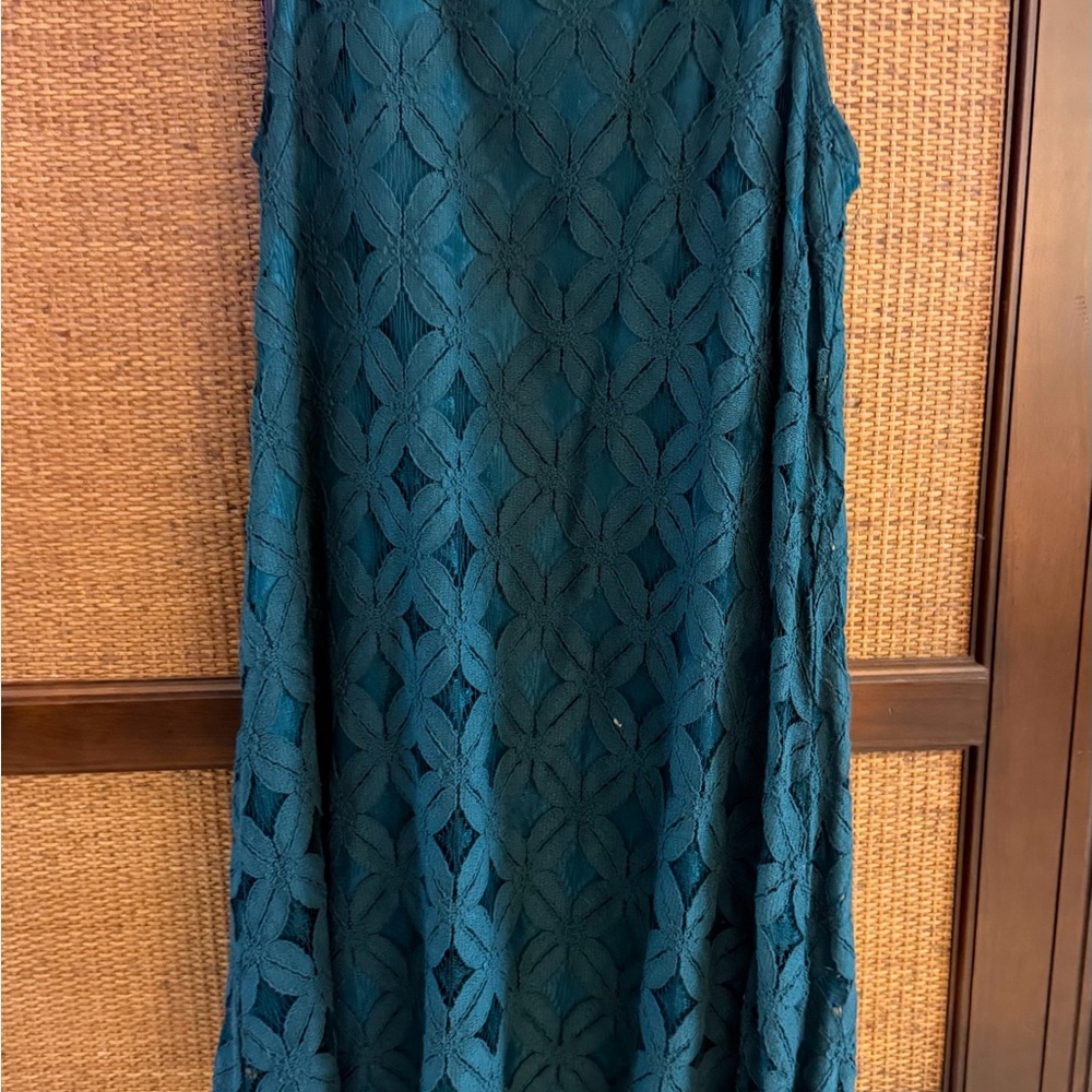 Elegant Teal Lace Dress